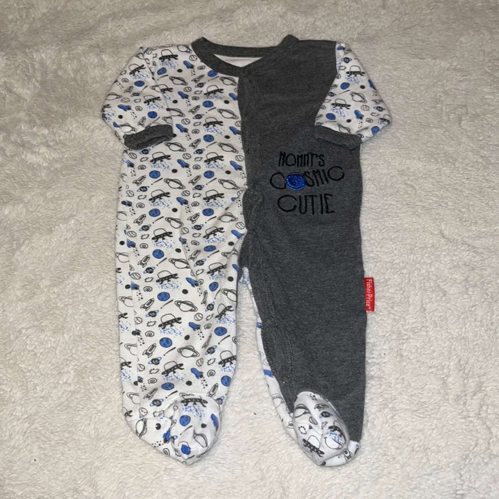 fisher price 0-3 month space print footie/ sleeper